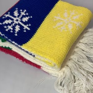 Cozy New York & Company Stripe & Snowflake Scarf